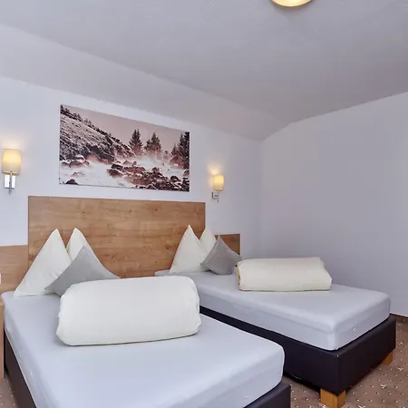 شقة Gaestehaus Bergkristall