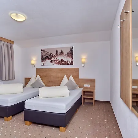 Gastehaus Bergkristall Apartment Solden