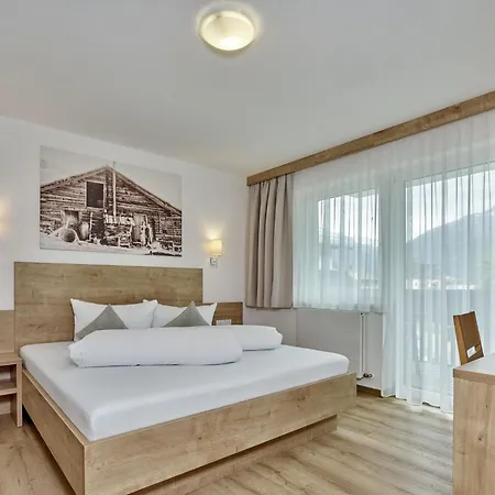 Gaestehaus Bergkristall *