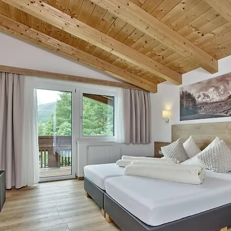 아파트 Gaestehaus Bergkristall