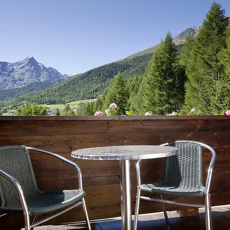 Lägenhet Gaestehaus Bergkristall