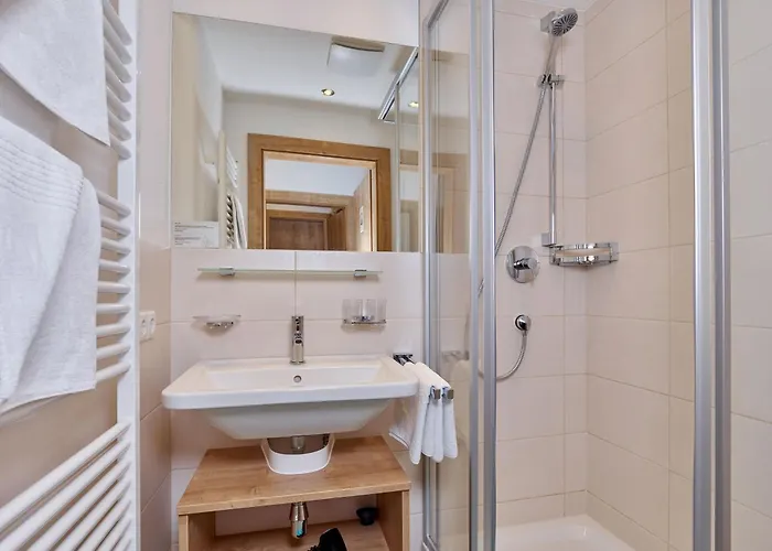 아파트 Gaestehaus Bergkristall *