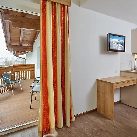 Apartament Gaestehaus Bergkristall Sölden